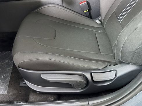 New 2026 Hyundai Elantra Sport FWD image 30
