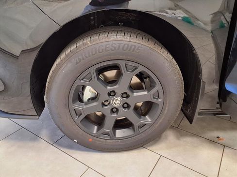 New 2026 Toyota Sienna XLE Woodland Edition image 28