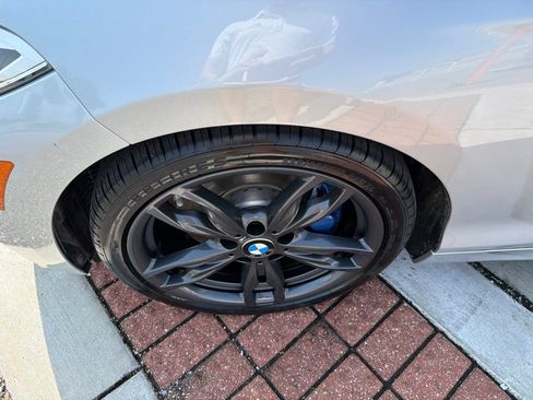 Used 2016 BMW M235i Coupe RWD image 10