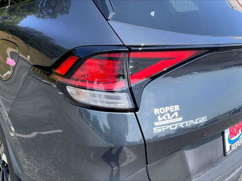 Used 2024 Kia Sportage X-Line w/ X-Line Premium Package AWD/4WD image 29