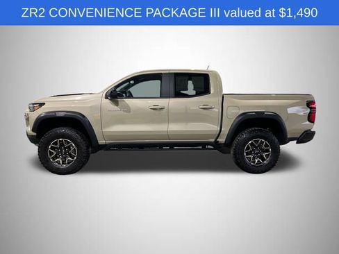 Used 2024 Chevrolet Colorado ZR2 w/ ZR2 Convenience Package III image 2