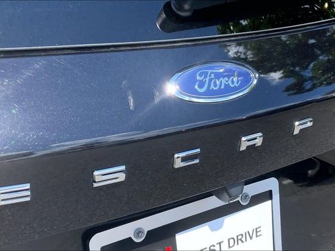 Used 2023 Ford Escape Active w/ Tech Pack #1 FWD image 30