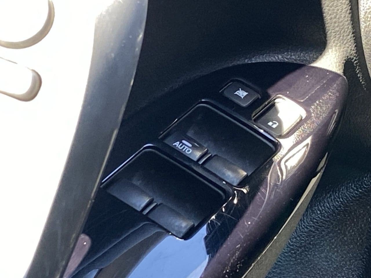 Used 2024 Mitsubishi Eclipse Cross AWD image 28