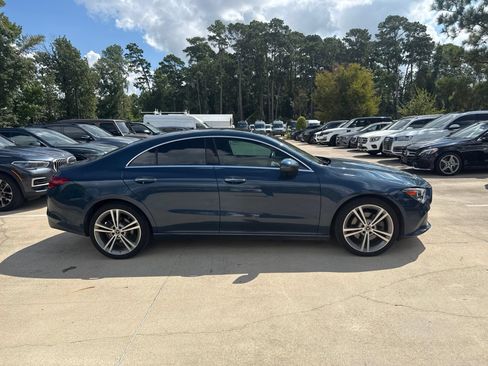 Used 2021 Mercedes-Benz CLA 250 image 3