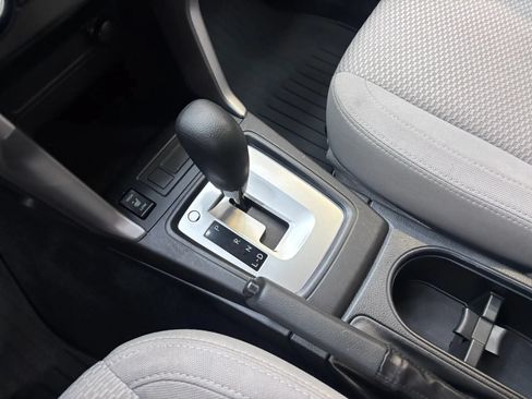 Used 2014 Subaru Forester 2.5i Premium w/ Popular Package #2 AWD/4WD image 18