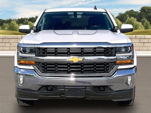 Used 2017 Chevrolet Silverado 1500 LT w/ All Star Edition AWD/4WD image 3