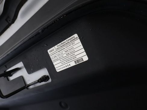 Used 2022 Ford Mustang Mach-E Select RWD image 34