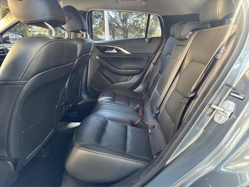 Used 2018 INFINITI QX30 Premium w/ Cargo Package image 9