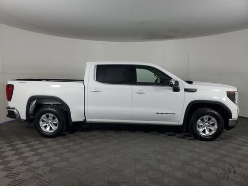 Used 2023 GMC Sierra 1500 SLE AWD/4WD image 3