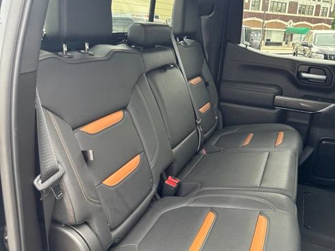 Used 2021 GMC Sierra 1500 AT4 w/ AT4 Value Package AWD/4WD image 12