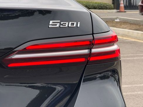 Used 2025 BMW 530i xDrive image 14