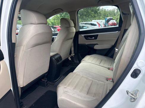 Used 2017 Honda CR-V LX image 8