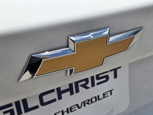 New 2026 Chevrolet Trax LS w/ LS Convenience Package FWD image 13