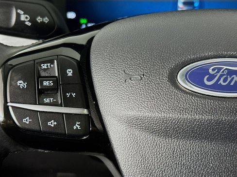 Used 2024 Ford Escape Platinum AWD/4WD image 11