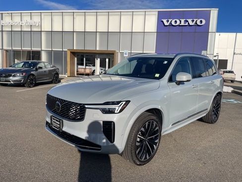 Used 2026 Volvo XC90 B6 Plus w/ Protection Package Premier image 1