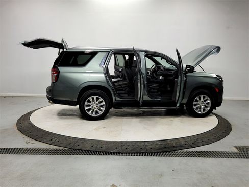 Used 2024 Chevrolet Tahoe Premier image 16