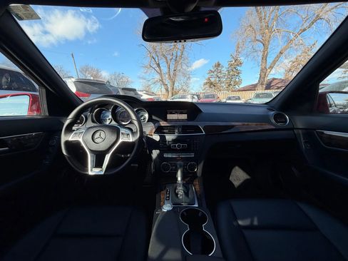 Used 2014 Mercedes-Benz C 300 4MATIC Sedan image 27