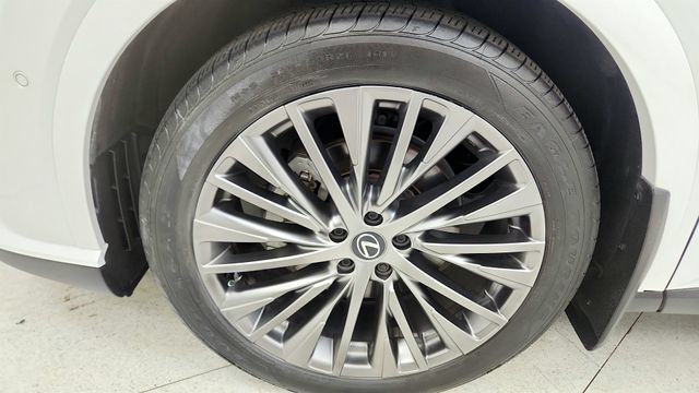 Used 2024 Lexus RX 350 FWD w/ Convenience Package image 78