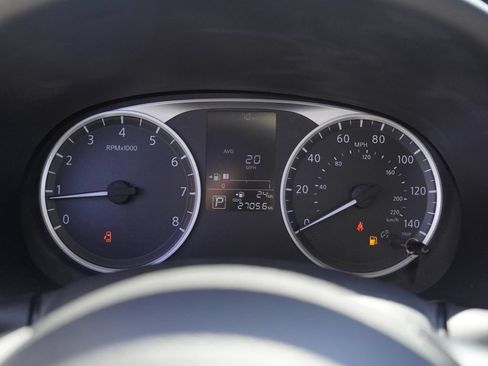 Used 2024 Nissan Kicks S FWD image 11