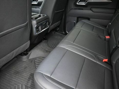 Used 2025 Chevrolet Silverado 2500 LTZ w/ LTZ Convenience Package AWD/4WD image 20