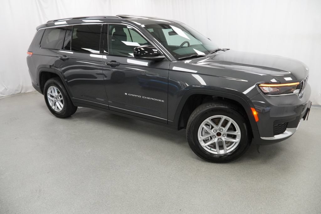 Certified 2025 Jeep Grand Cherokee L Laredo AWD/4WD image 20