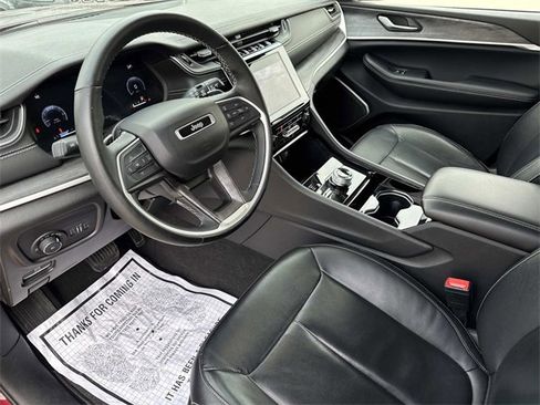 Used 2022 Jeep Grand Cherokee L Limited image 20