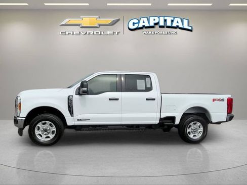 Used 2025 Ford F250 XLT w/ FX4 Off-Road Package AWD/4WD image 2