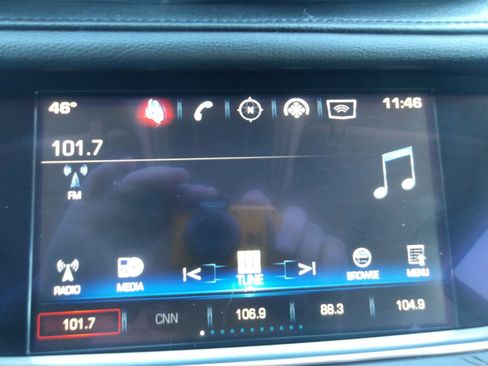 Used 2017 Cadillac XT5 Luxury w/ Driver Awareness Package image 22