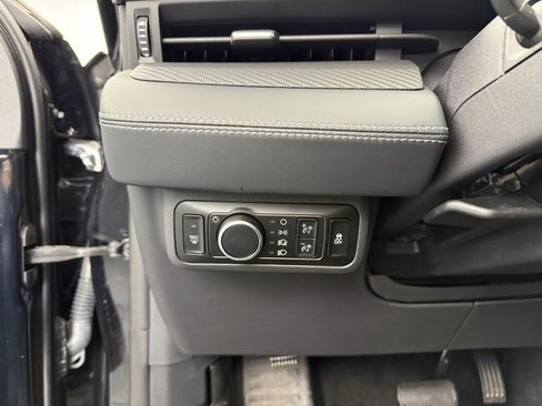 Used 2024 Ford Mustang Mach-E Select w/ Comfort Package Lite image 26