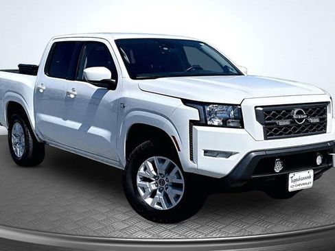 Used 2023 Nissan Frontier SV w/ SV Convenience Package AWD/4WD image 3