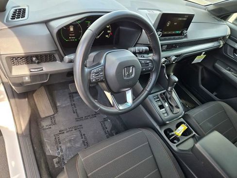 Certified 2025 Honda CR-V Sport image 13