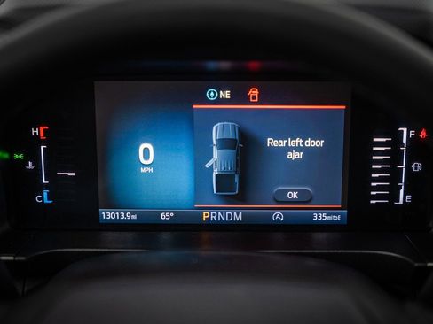 Used 2025 Ford Ranger XLT w/ Chrome Accent Package image 5