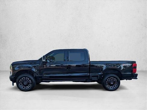 Used 2025 Ford F350 Platinum w/ FX4 Off-Road Package AWD/4WD image 8