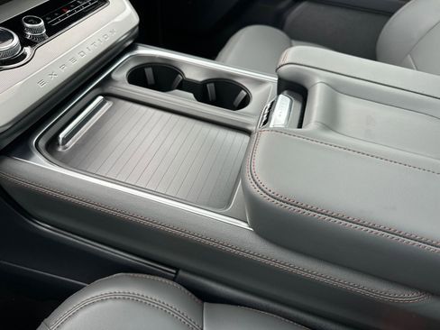 New 2025 Ford Expedition Max Active AWD/4WD image 35