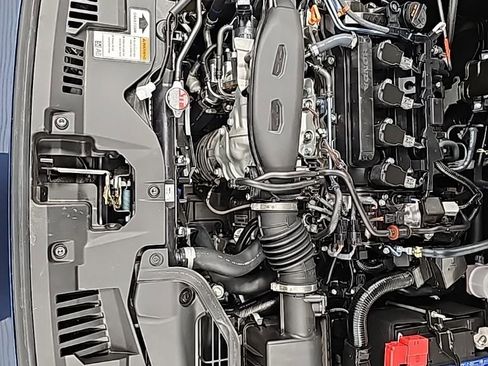 Used 2025 Honda Accord SE image 39