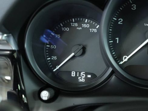 New 2025 Porsche Macan image 15