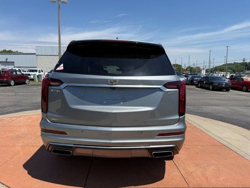 Used 2024 Cadillac XT6 Premium Luxury w/ Technology Package AWD/4WD image 5