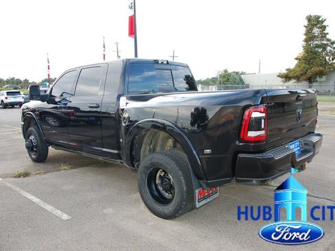 Used 2024 RAM 3500 Limited AWD/4WD image 3
