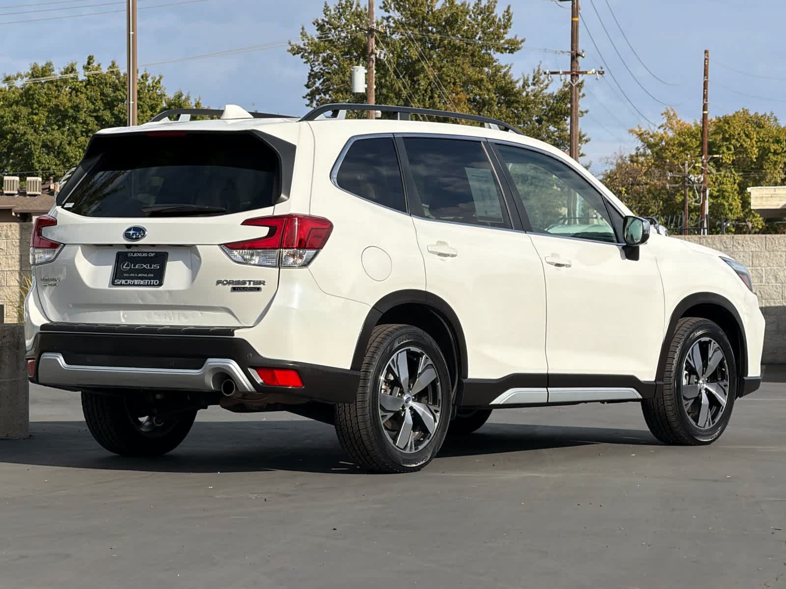 Used 2020 Subaru Forester Touring AWD/4WD image 2