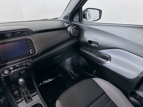 Certified 2023 Nissan Kicks SR w/ SR Premium Package image 32