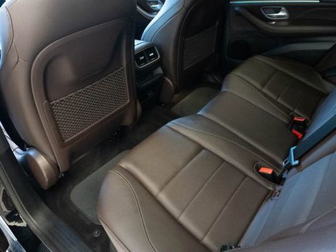 Used 2022 Mercedes-Benz GLE 350 4MATIC w/ Premium Package image 23