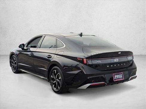 Certified 2025 Hyundai Sonata SEL image 8