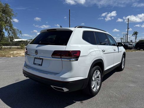 Certified 2023 Volkswagen Atlas SE w/ Panoramic Sunroof Package FWD image 14
