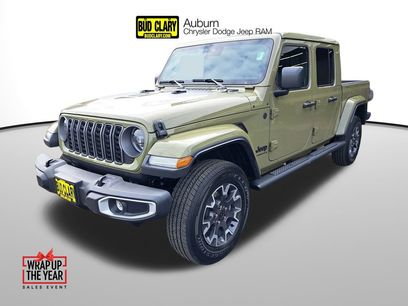 New 2025 Jeep Gladiator Sport w/ Premium Package