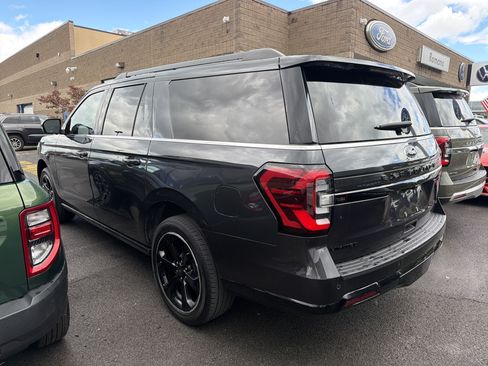 Used 2024 Ford Expedition Max Limited AWD/4WD image 5