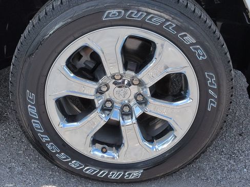 Used 2022 RAM 1500 Big Horn RWD image 11