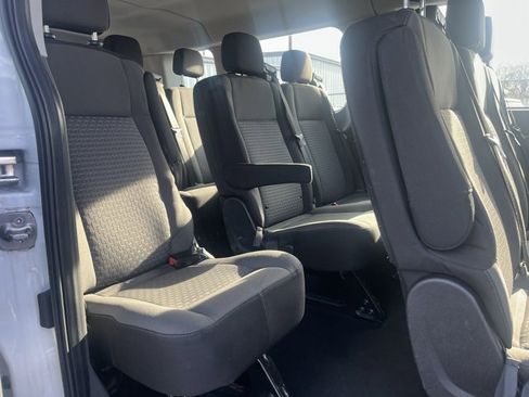 Used 2022 Ford Transit 350 XLT image 11