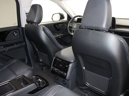 New 2026 Lincoln Aviator Reserve image 34