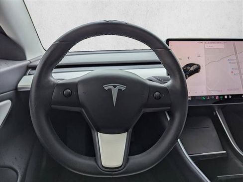 Used 2019 Tesla Model 3 Standard Range Plus RWD image 15