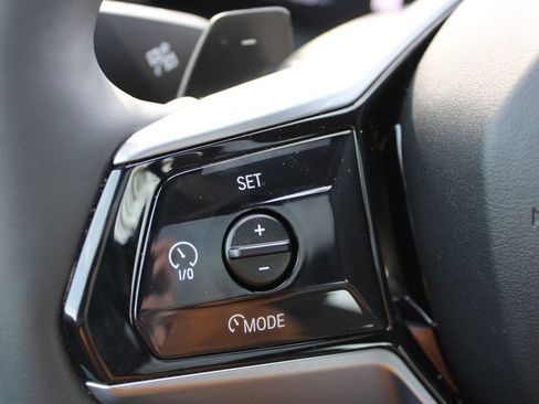 Used 2024 BMW 530i xDrive w/ Executive Package image 30